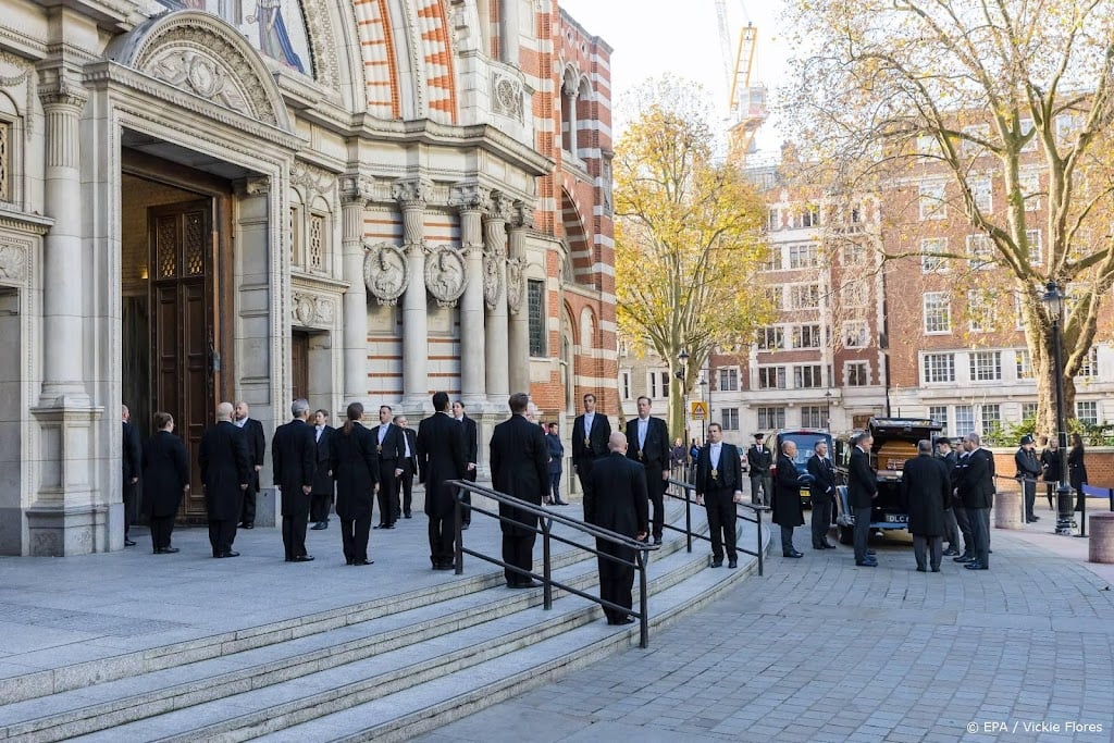 Britse premiers bij begrafenis doodgestoken parlementariër