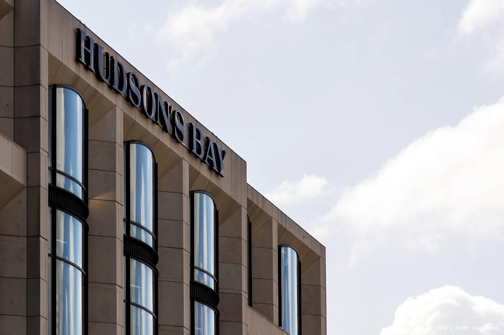 Hudson's Bay wil onder betalingen aan verhuurders uitkomen