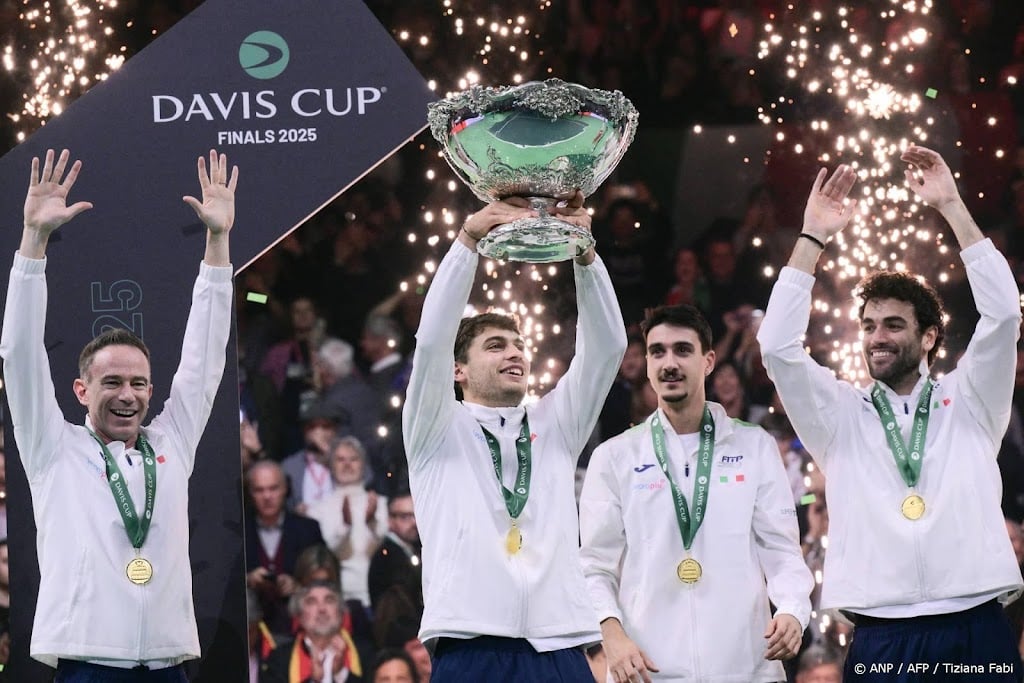 Tennissers Italië winnen Davis Cup voor derde keer op rij