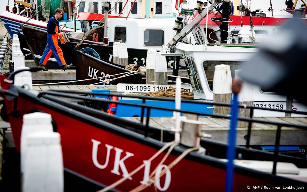 'Kotter uit Urk gezonken voor Franse kust, bemanning gered'