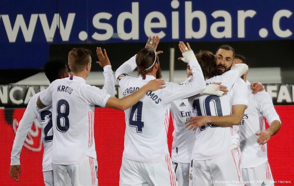 Vijfde competitiezege op rij voor Real Madrid 