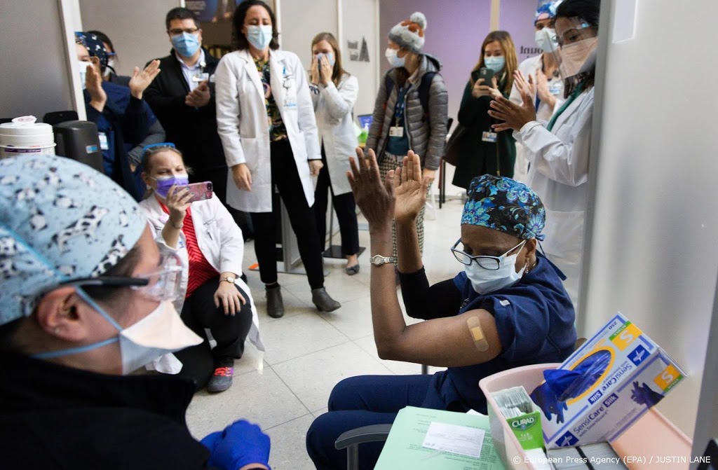 Eerste miljoen coronavaccinaties toegediend in Verenigde Staten