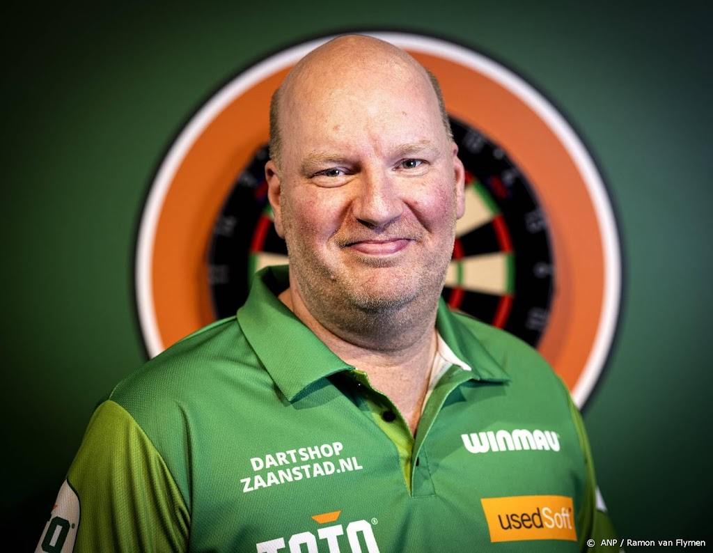 Van der Voort zonder setverlies naar derde ronde WK darts