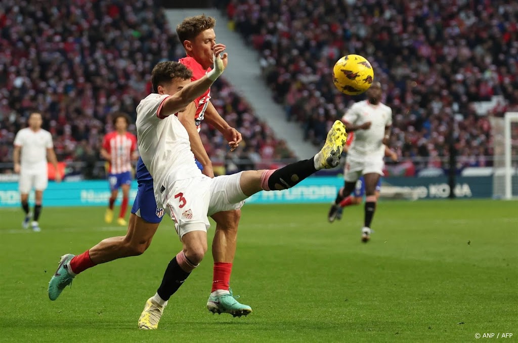 Llorente helpt Atlético Madrid kort na invalbeurt langs Sevilla