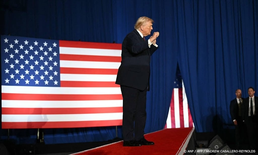 Trump wil ingenomen olie voor kust Venezuela verkopen of houden