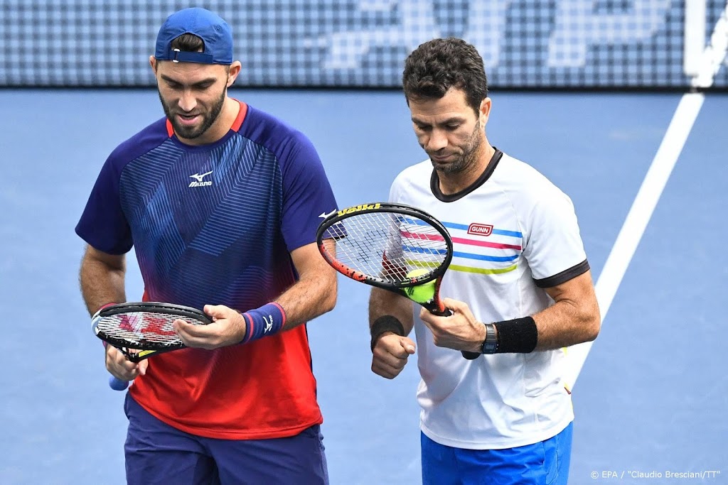 Rojer klaar in dubbelspel Australian Open, Schuurs wel door