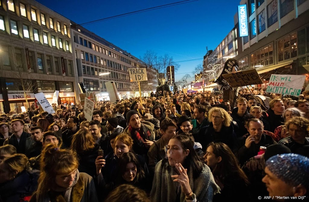 Rotterdamse nachtraad moet nachtleven impuls geven