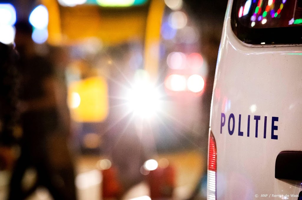 Politie in Rotterdam lost schoten bij aanhouding
