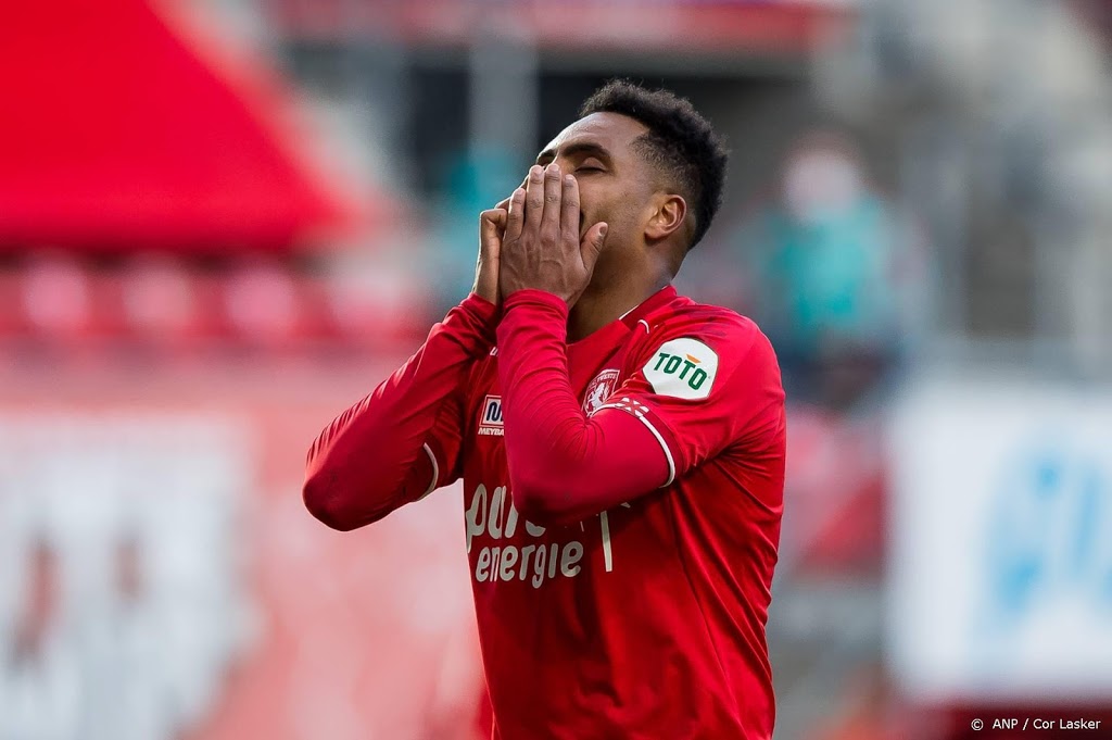 FC Twente mist tijdens thuisduels steun van eigen aanhang   
