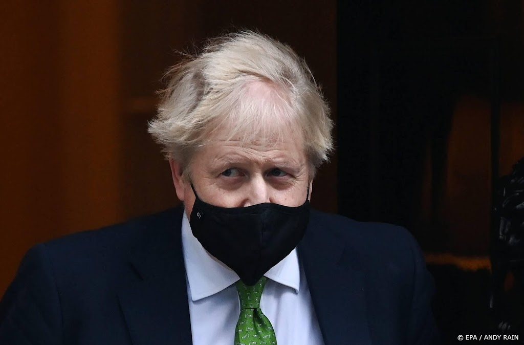 Premier Johnson wil onderzoek naar ontslag islamitische minister
