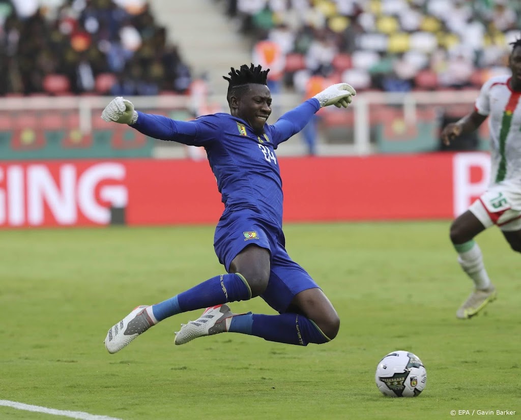 Doelman Onana met Kameroen naar kwartfinales Afrika Cup