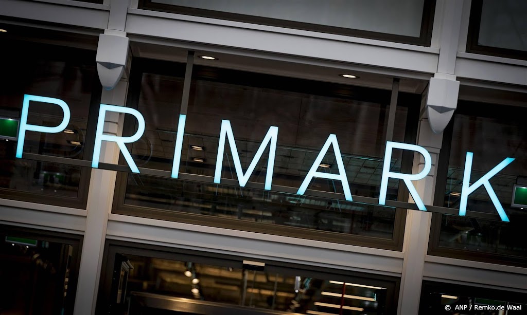 Sterke verkoop bij kledingketen Primark in kerstperiode
