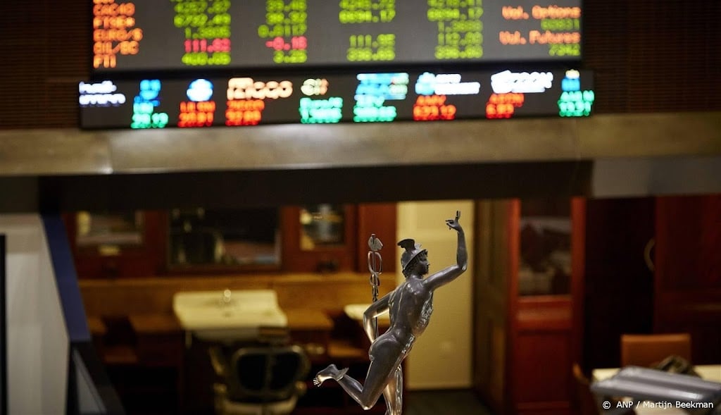 Moederbedrijf Douwe Egberts grote winnaar op licht lager Damrak