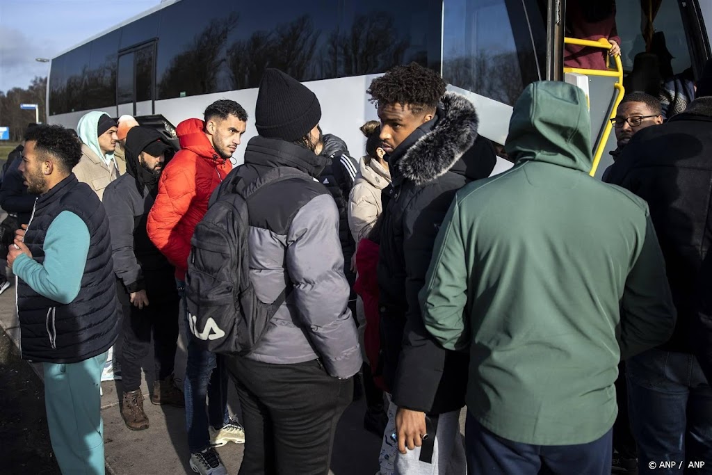 Tijdelijke noodopvang voor 110 vluchtelingen in Helmond