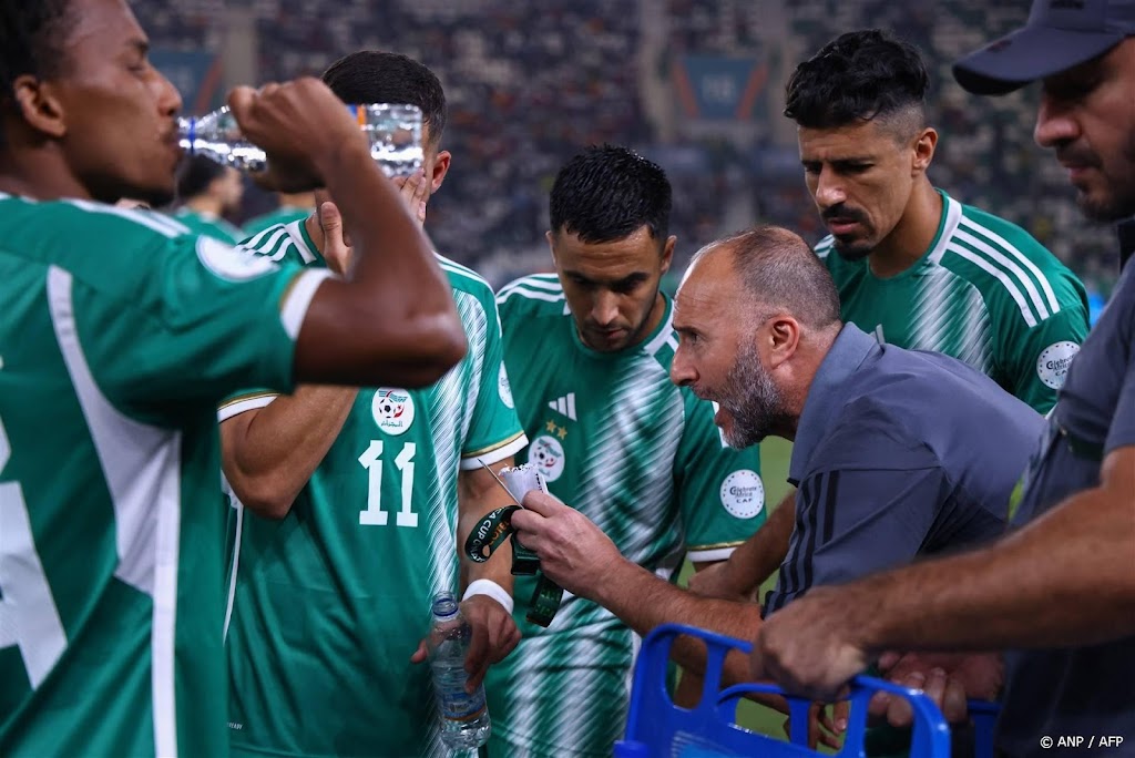 Bondscoach Algerije vertrekt na 'bittere uitschakeling' Afrika Cup