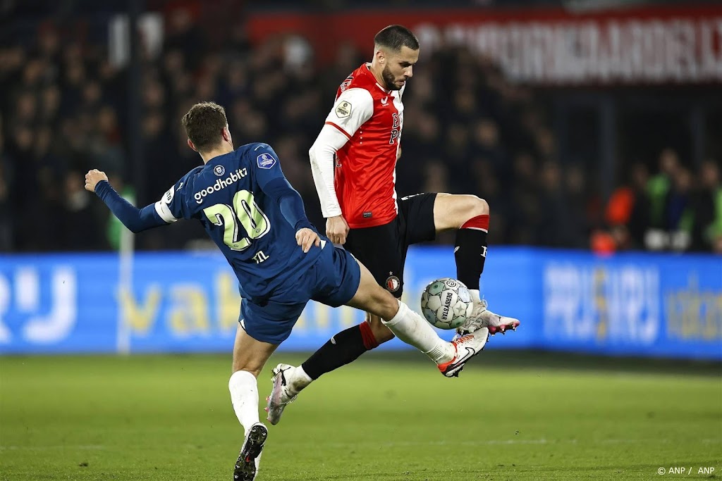 Feyenoord schakelt bekerhouder PSV in achtste finales uit