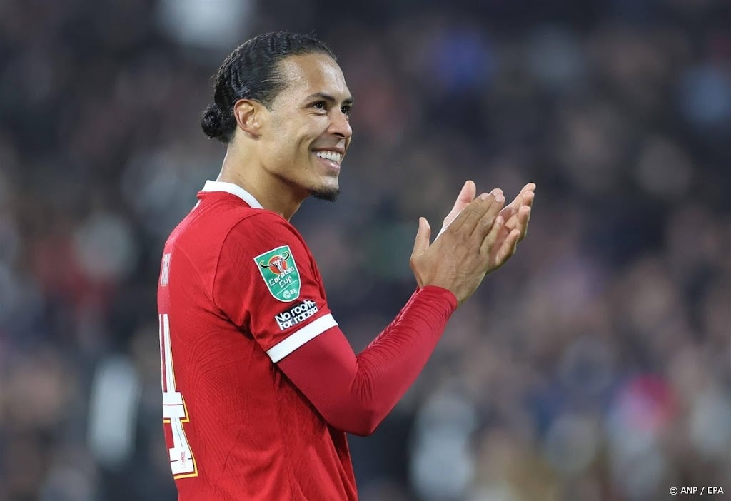 Liverpool ten koste van Fulham naar finale League Cup
