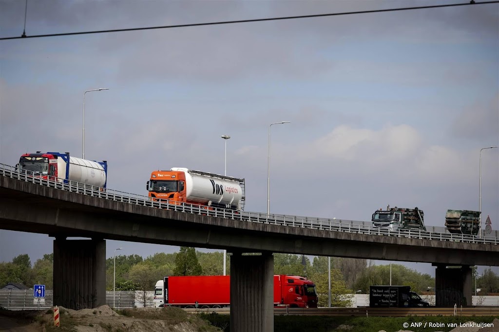 Inspectie tientallen viaducten om mogelijk verzwakte constructie