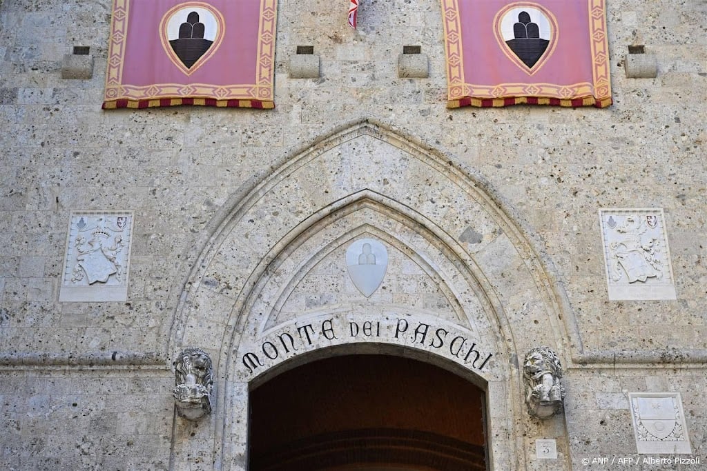 Oudste bank ter wereld doet bod op grotere Italiaanse rivaal