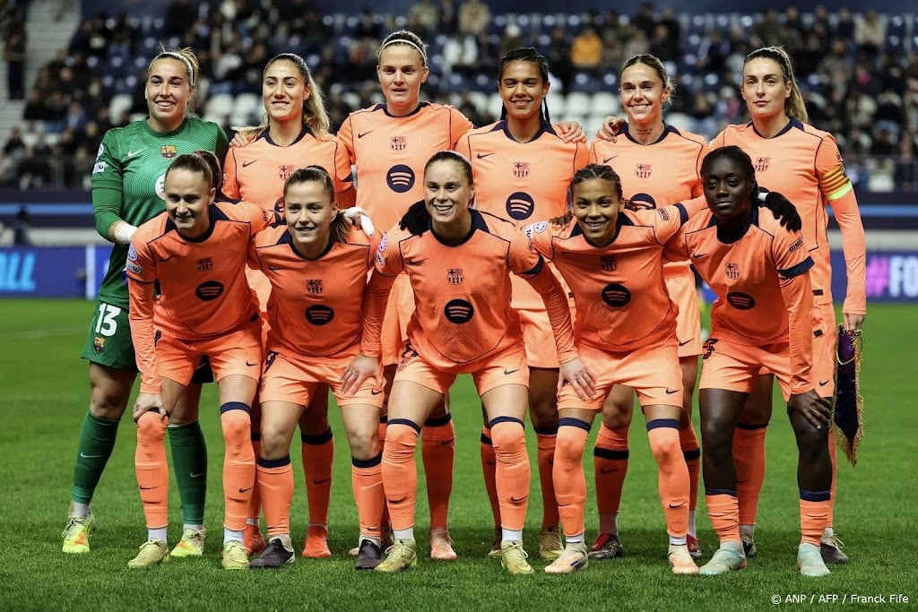 Voetbalsters Barcelona winnen Supercup na openingstreffer Brugts 