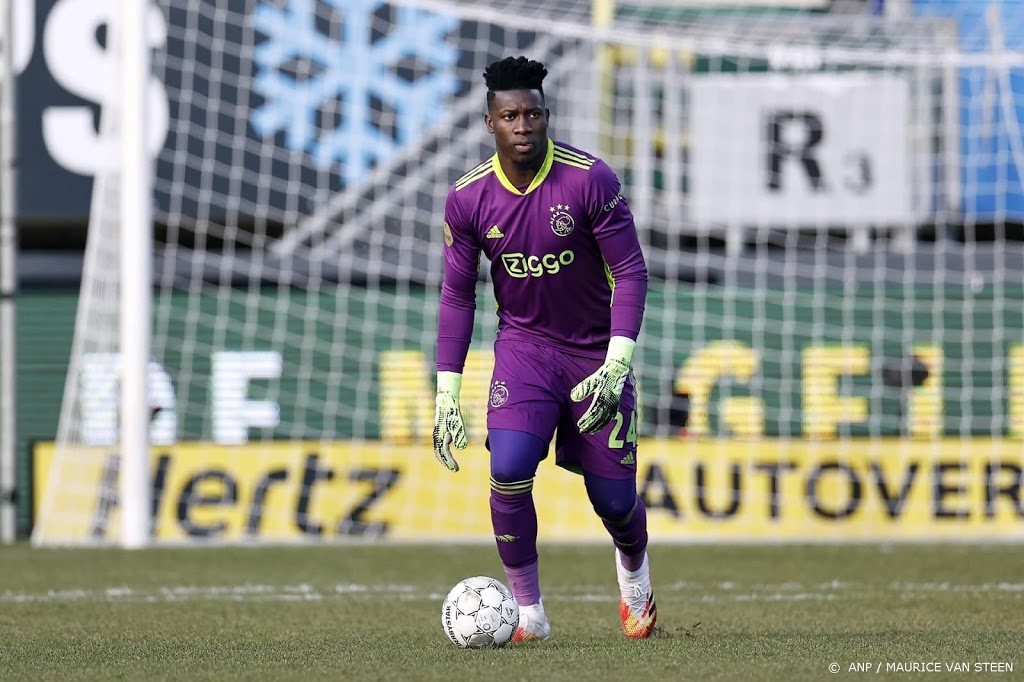 Ajax nog in gesprek met Onana over nieuw contract