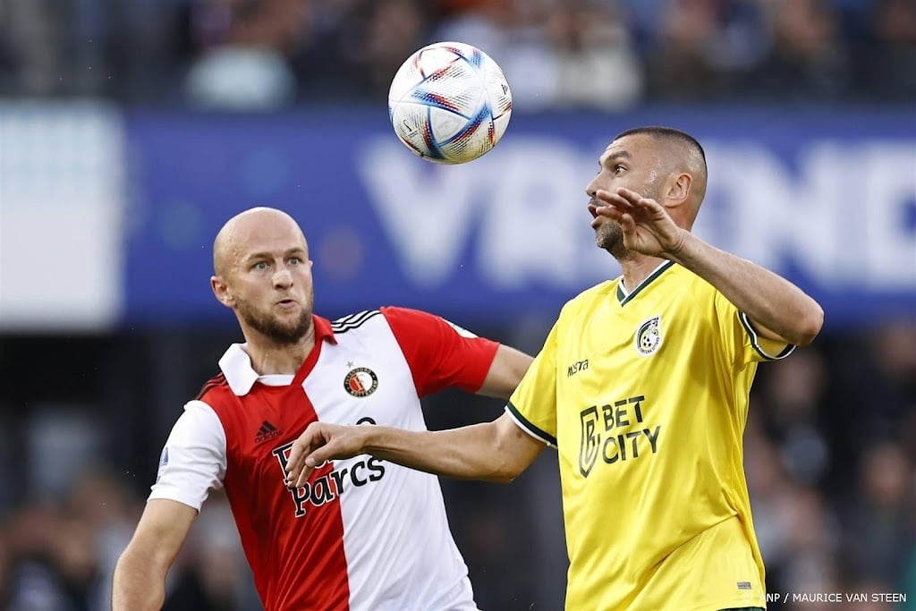 Verdediger Trauner sluit tegen Fortuna weer aan bij Feyenoord