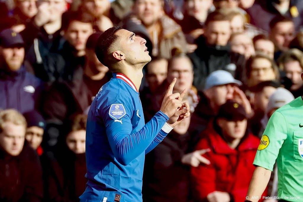 Van Nistelrooij hoopt El Ghazi er tegen Twente weer bij te hebben