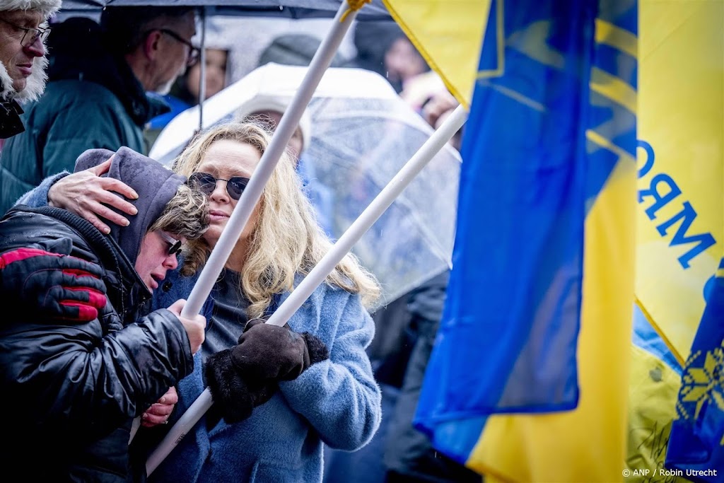 Veel emoties en 'glorie aan Oekraïne' bij herdenking in Utrecht
