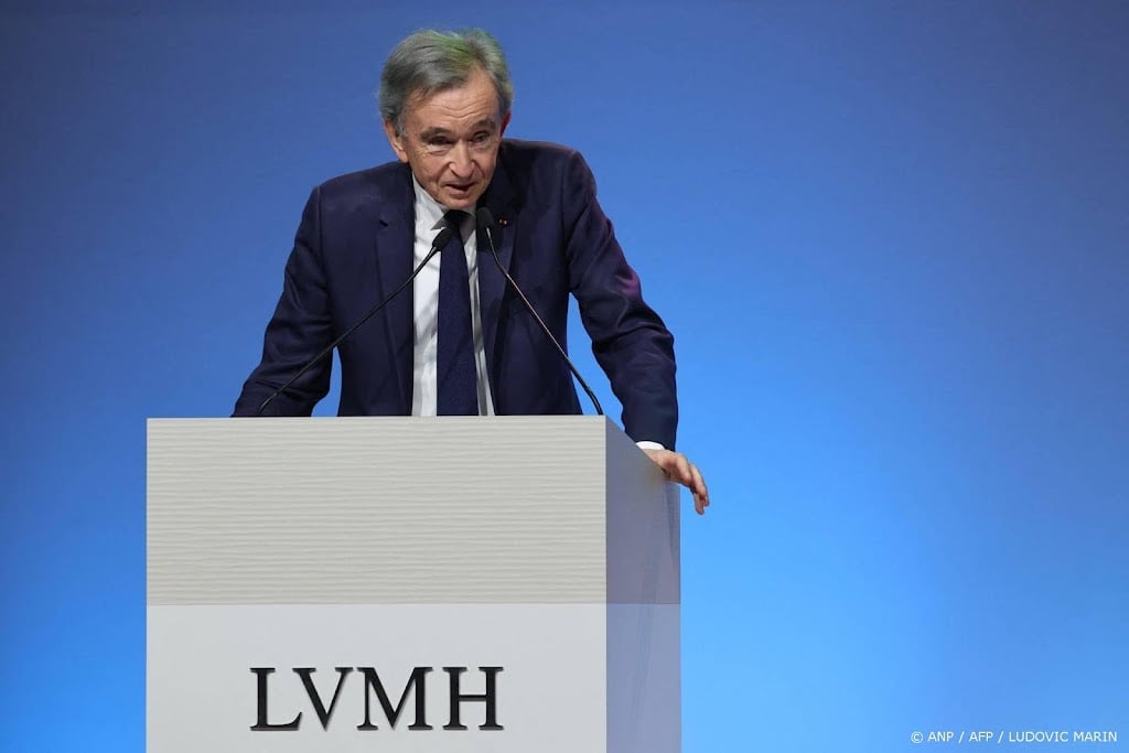 Franse miljardair Arnault vergroot belang in luxeconcern LVMH