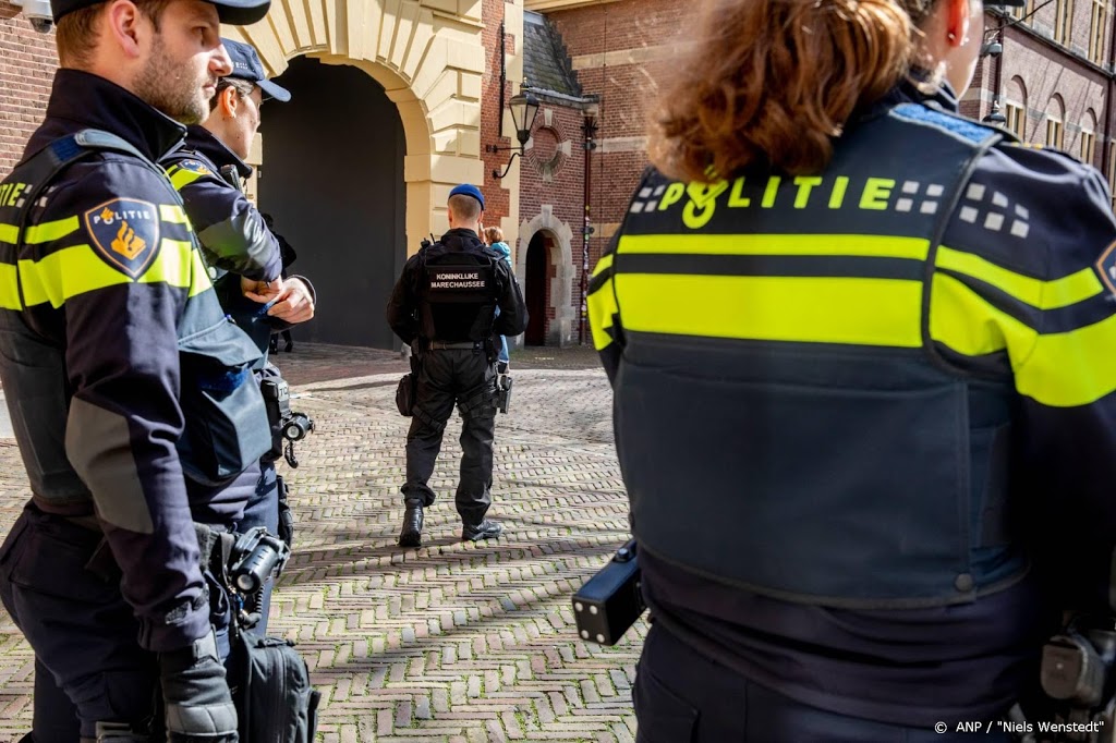 Politie heeft te maken met 'coronadreigers'