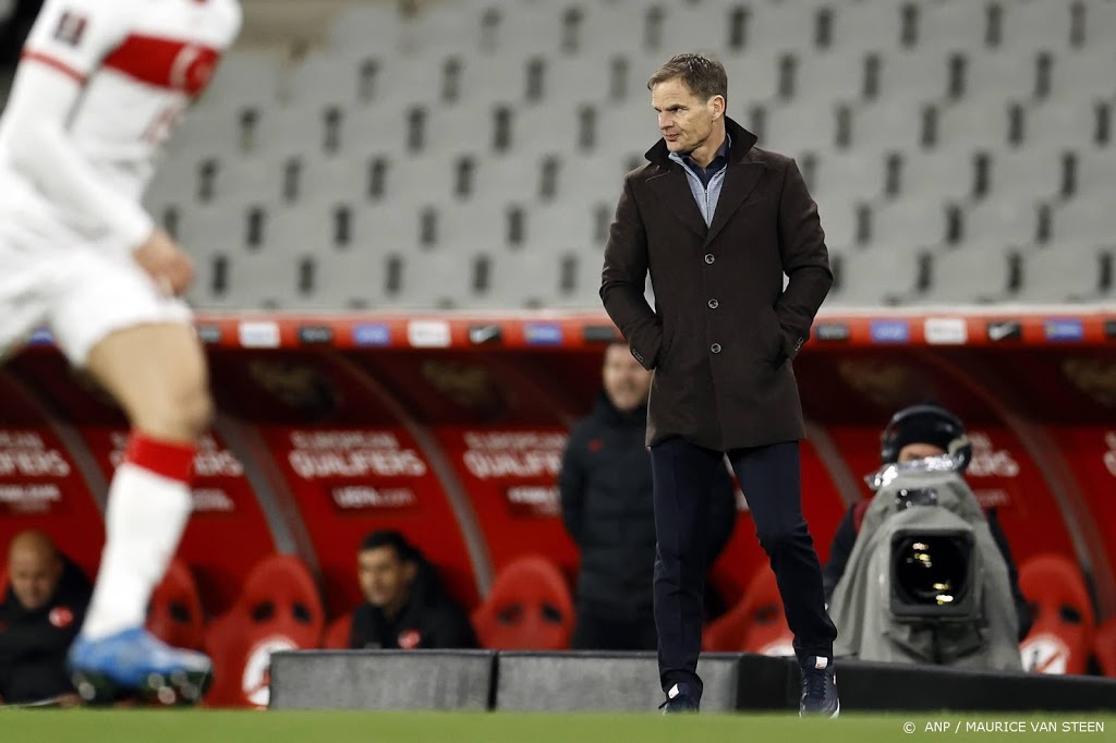 De Boer gaat nieuwe doelman bij Oranje halen