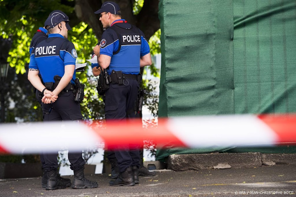 Politie Montreux vindt 4 doden en gewonde op straat