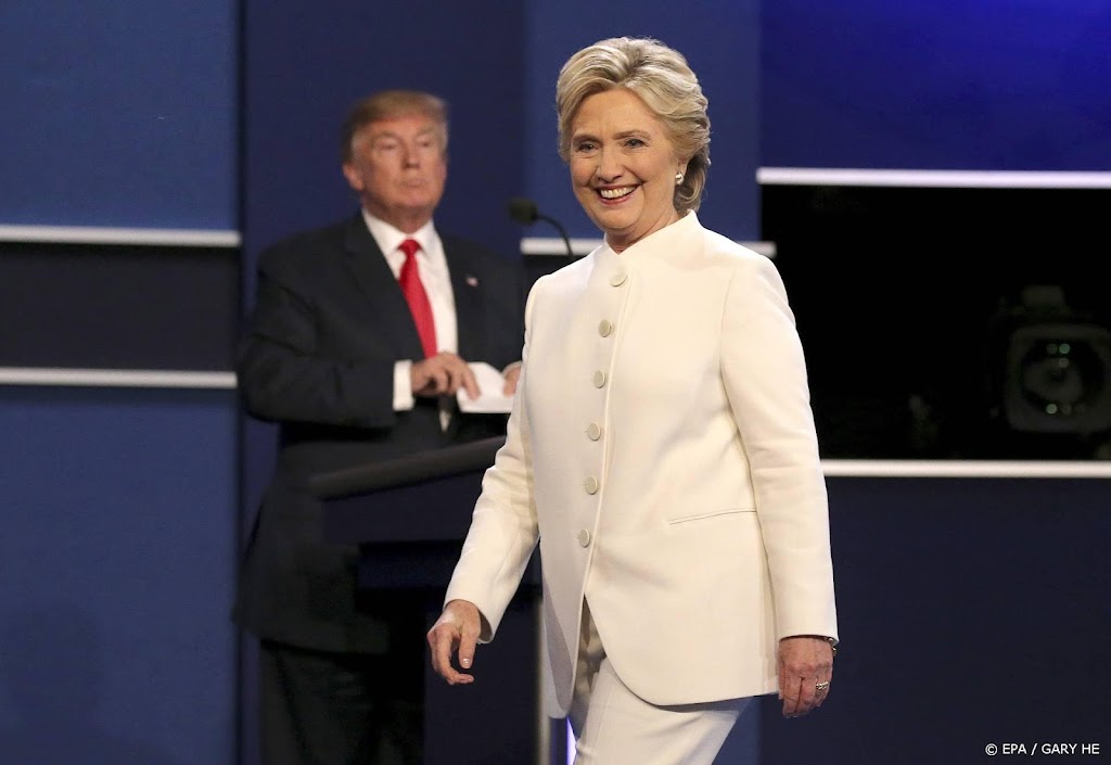 Trump klaagt rivale Clinton aan voor Rusland-link verkiezingen