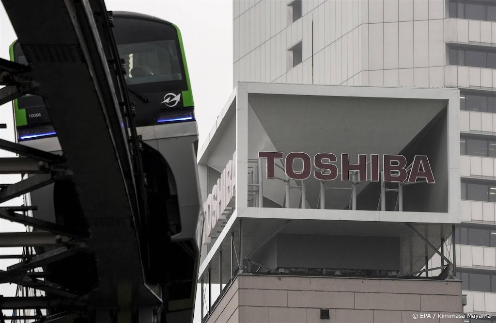 Toshiba stijgt op lagere Japanse beurs na steun overnamebod
