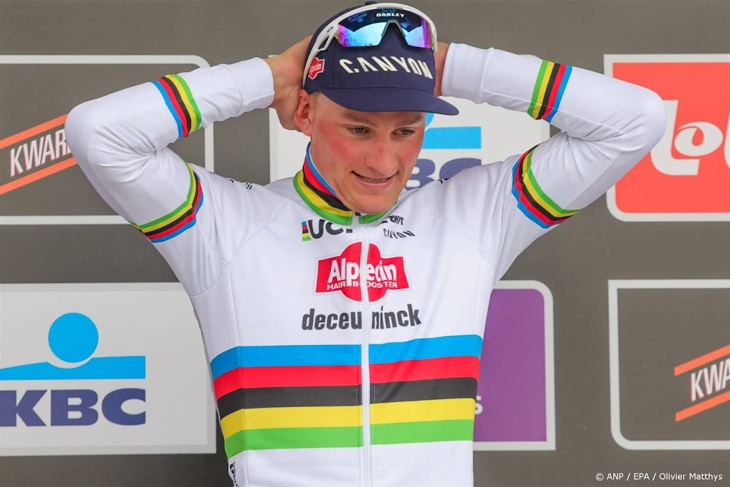 Van der Poel kan tweede plek achter 'sterkere' Pedersen accepteren