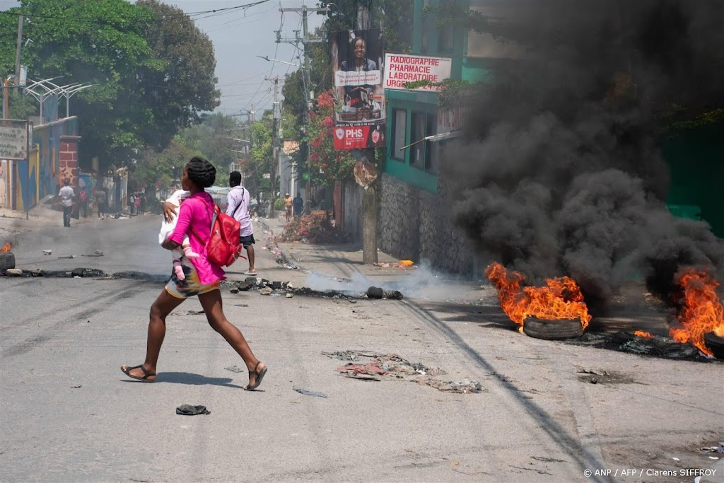 Ministerie wijst Nederlanders in Haïti op hulp van Fransen