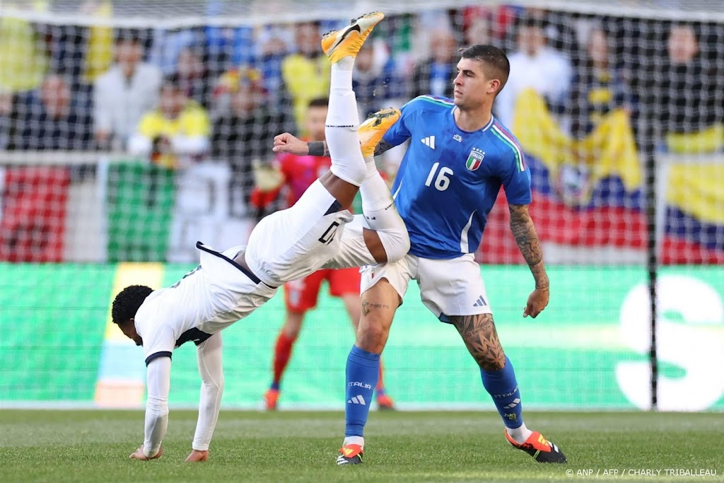 Europees kampioen Italië wint in oefenwedstrijd van Ecuador 