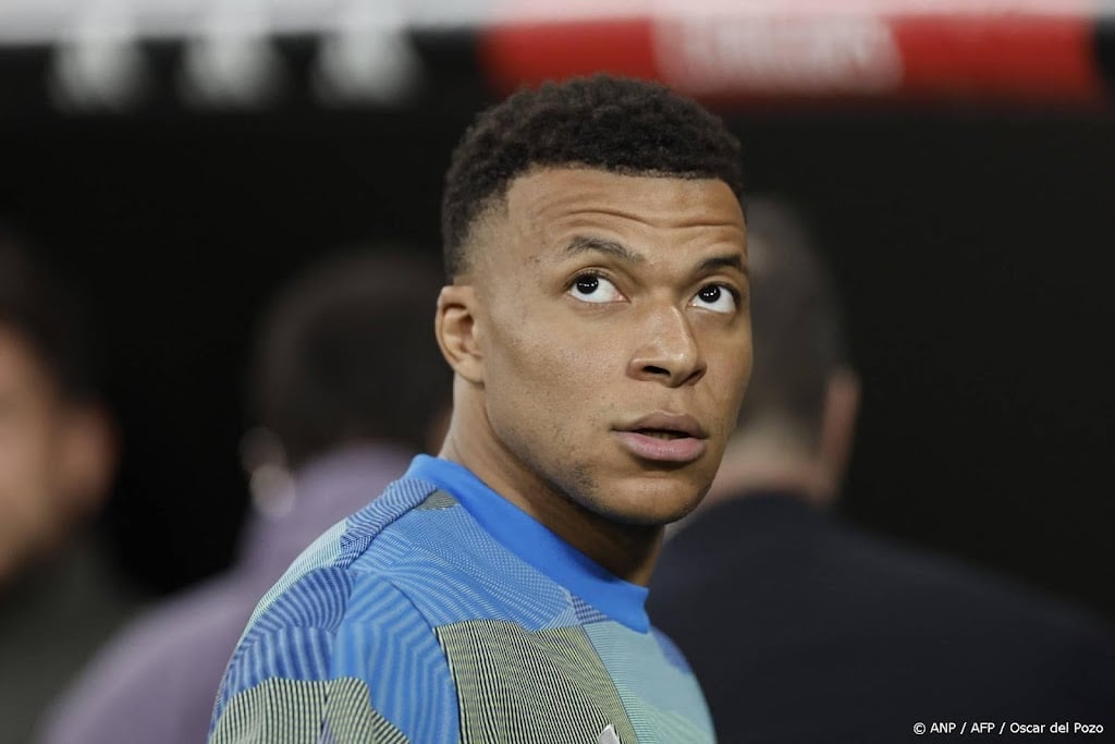 Mbappé volledig fit voor interlands Frankrijk en slotfase seizoen