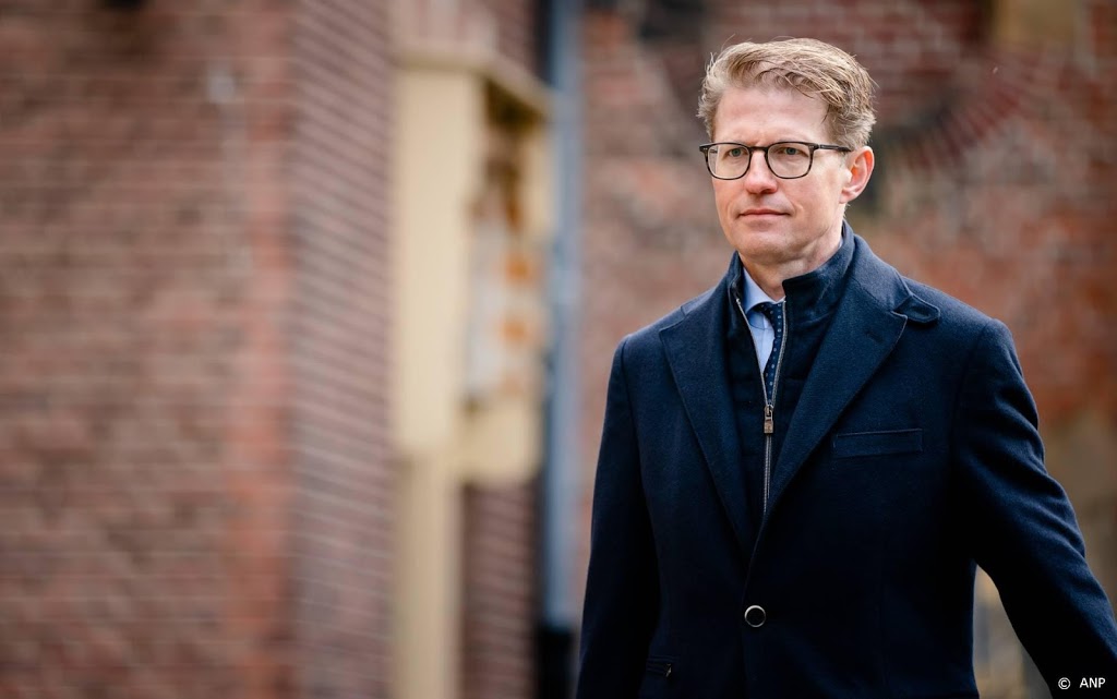 FNV: kort geding in voorbereiding om meerpersoonscellen