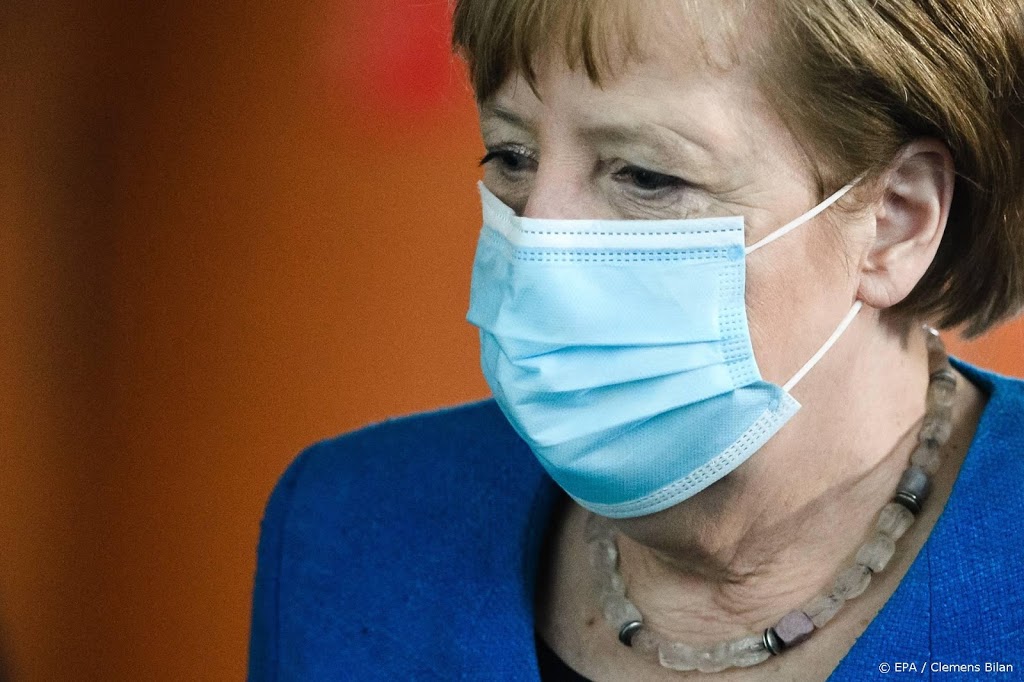 Merkel benadrukt belang 'noodrem' bij intrede omstreden coronawet