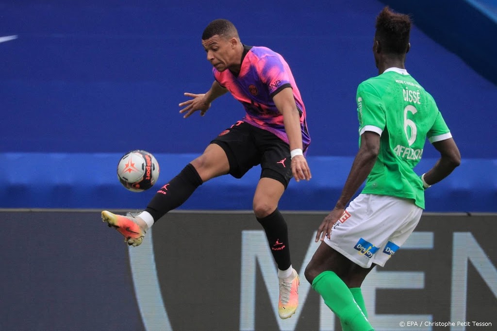 Mbappé laat PSG schrikken in aanloop naar duel met City