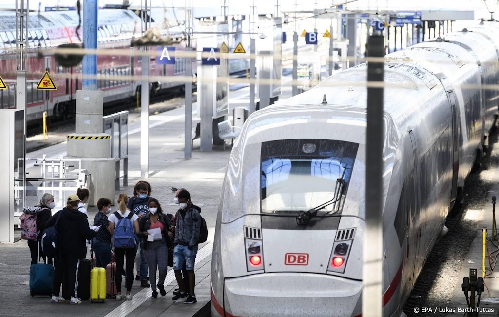 Personeel Deutsche Bahn vreest drukte door goedkope ov-pas