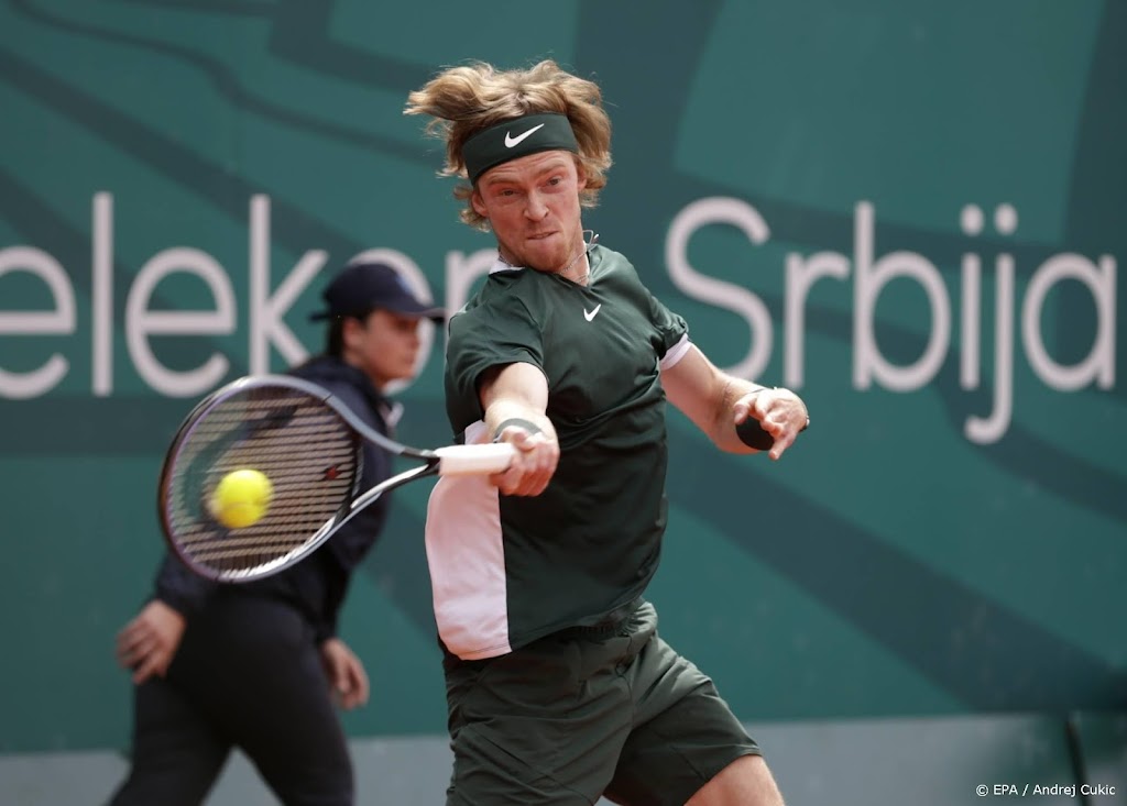 Roeblev verslaat Djokovic in finale ATP-toernooi Belgrado