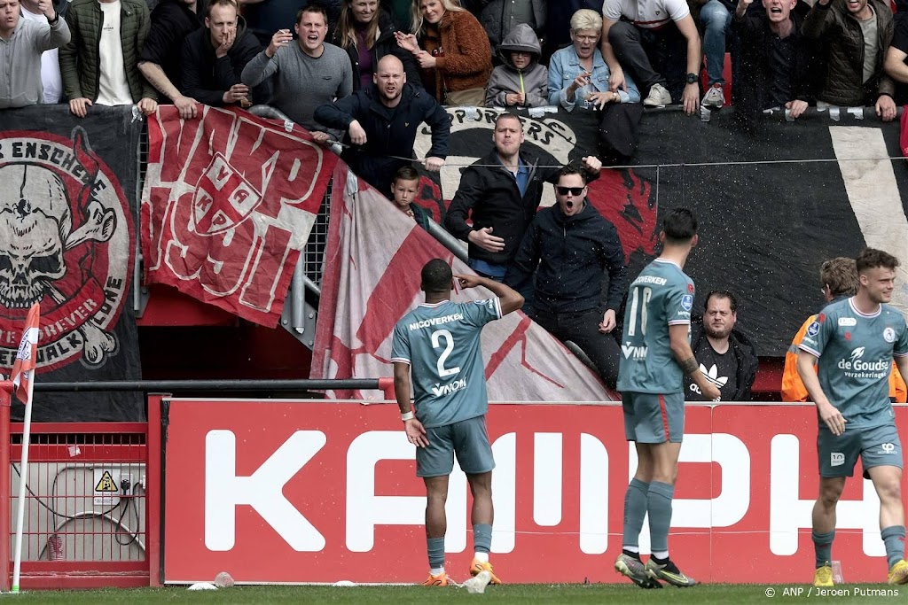 KNVB: FC Twente - Sparta had tijdelijk gestaakt moeten worden