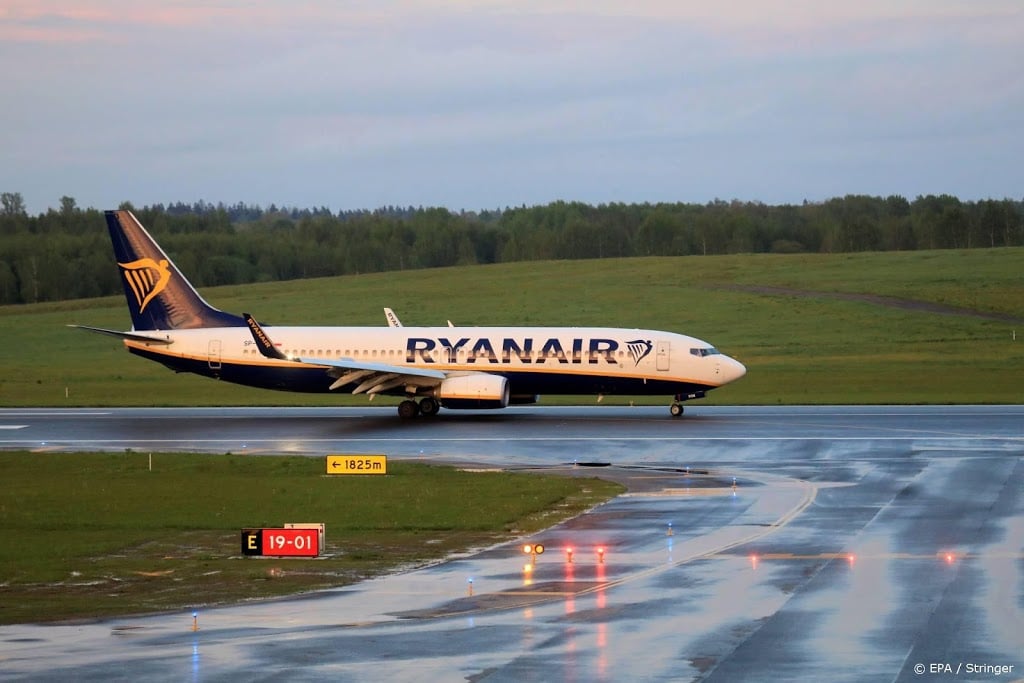 Wit-Rusland stelt commissie in die Ryanair-incident onderzoekt