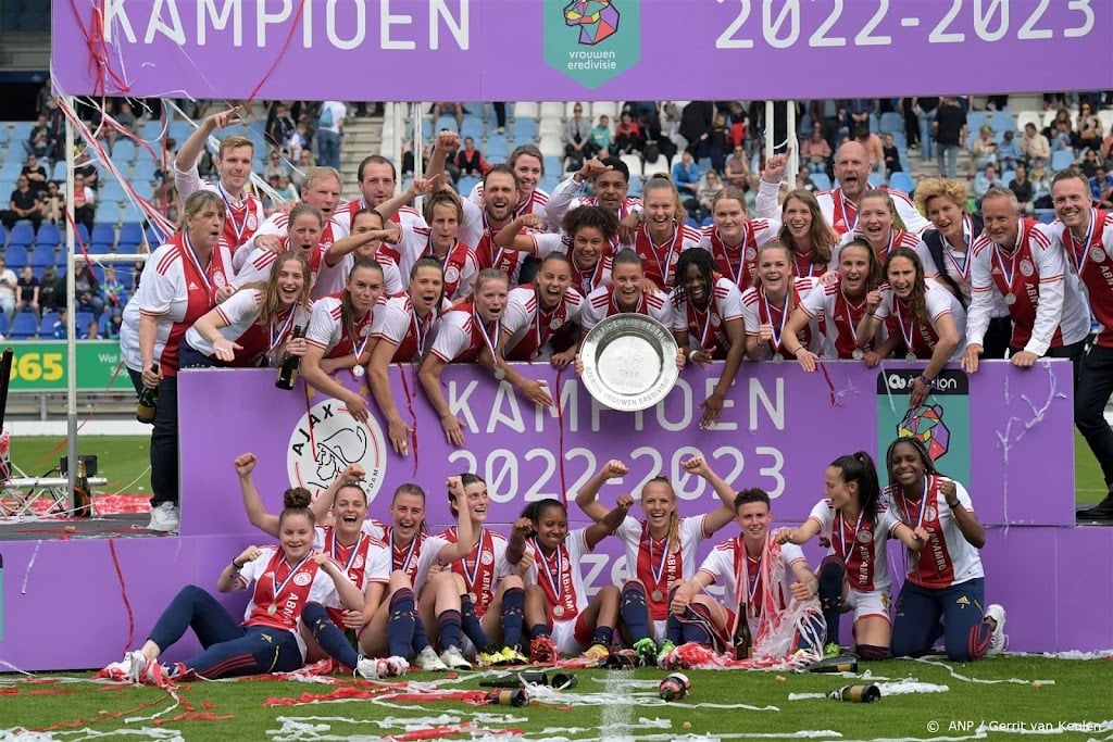 Gemeente: Ajax wil geen huldiging eigen vrouwenteam