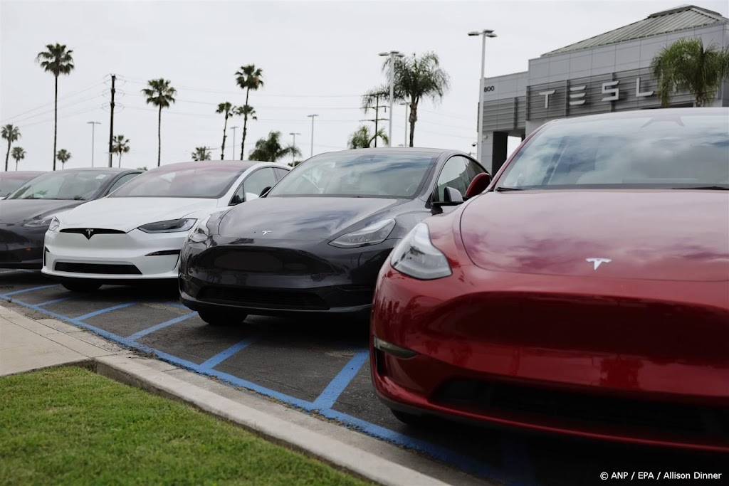 Tesla lijkt doel van 20 miljoen auto's per jaar te laten varen