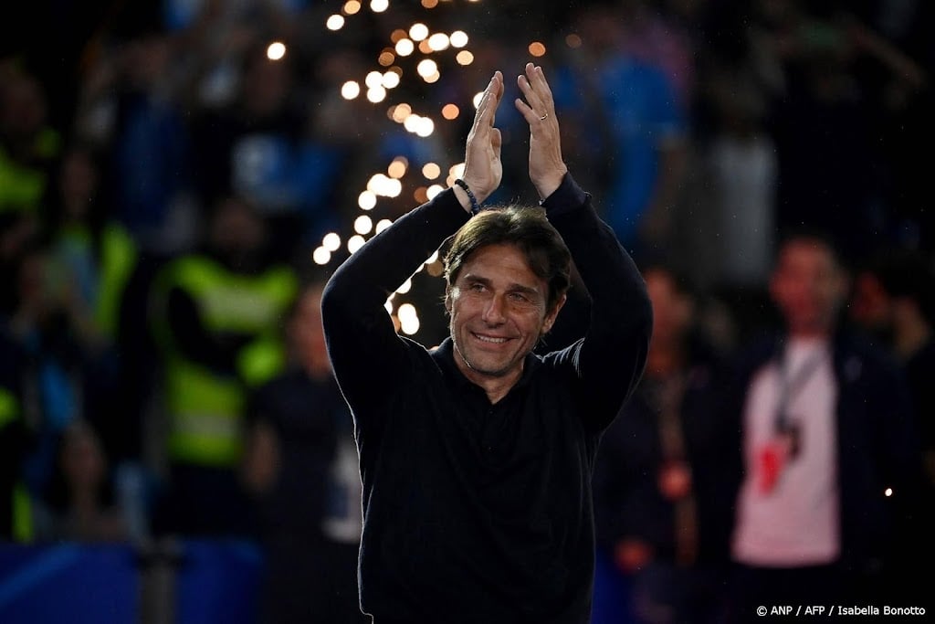 Trainer Conte wilde Napoli-fans niet laten zitten