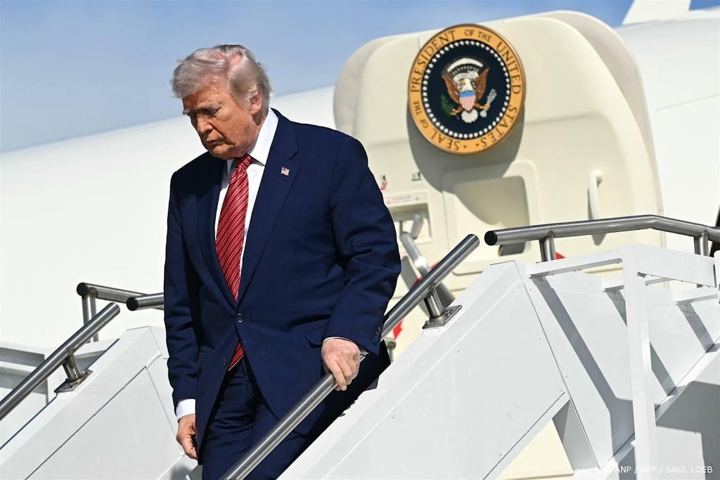 Media: nationale veiligheidsraad van Trump fors ingekrompen