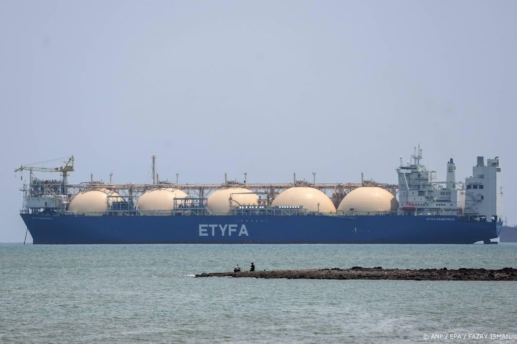 Eerste lng-tanker door Straat van Hormuz naar India sinds oorlog